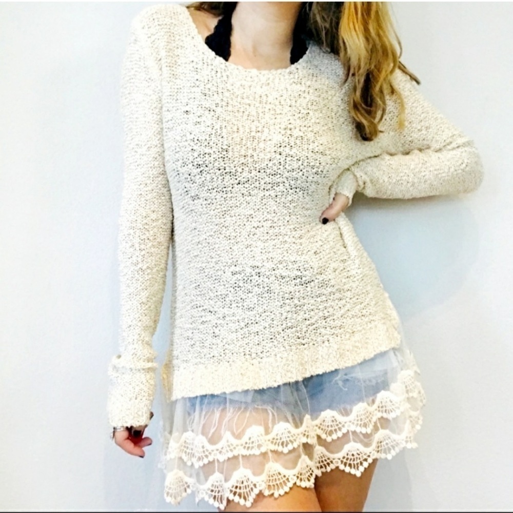 KATE Collection Knit Lace Oatmeal Tunic Sweater with Mesh Trim Size S/M